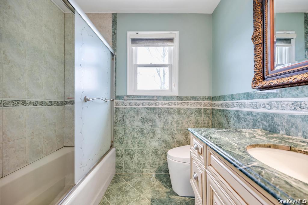 6 Garden Circle – For Sale photo 24