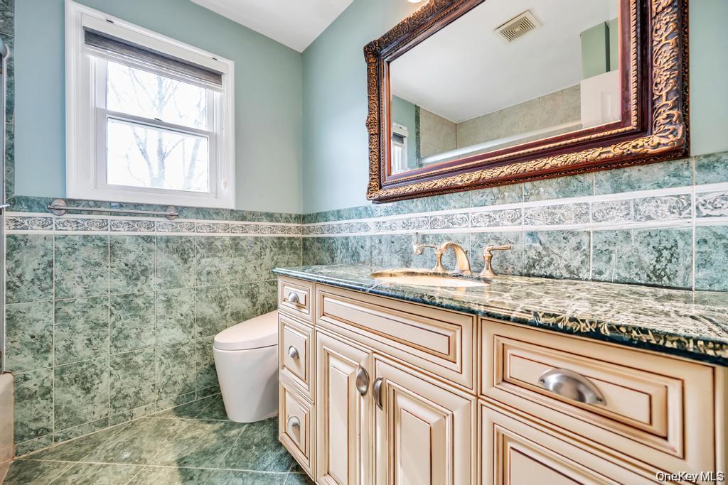 6 Garden Circle – For Sale photo 25