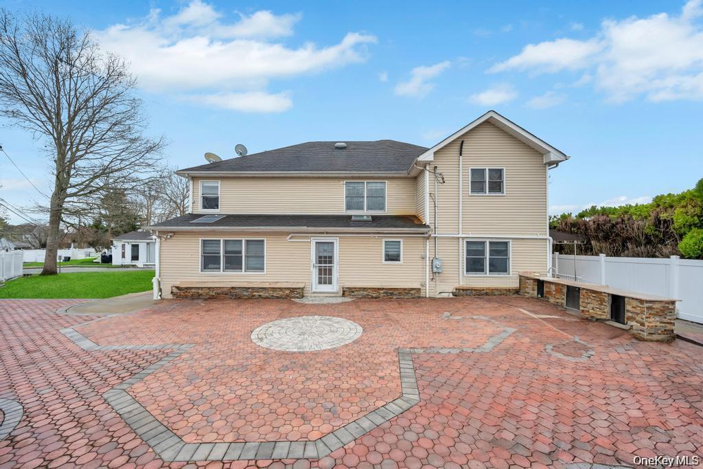 6 Garden Circle – For Sale photo 28