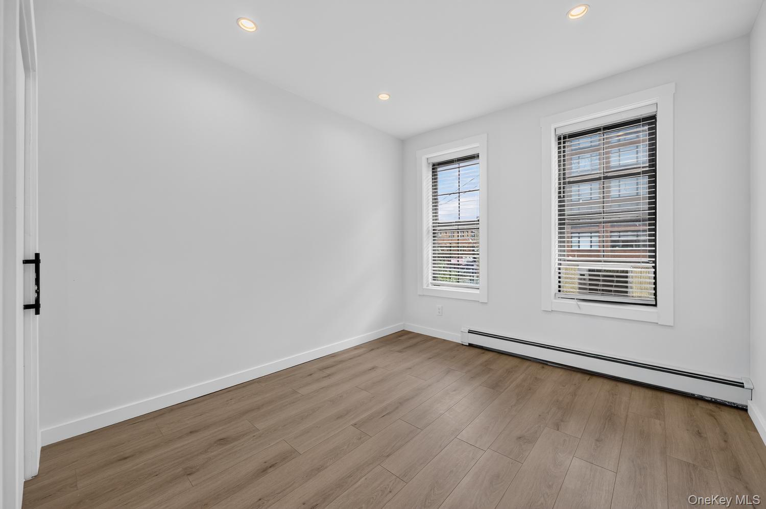 91 Mineola Boulevard, Unit A photo 12