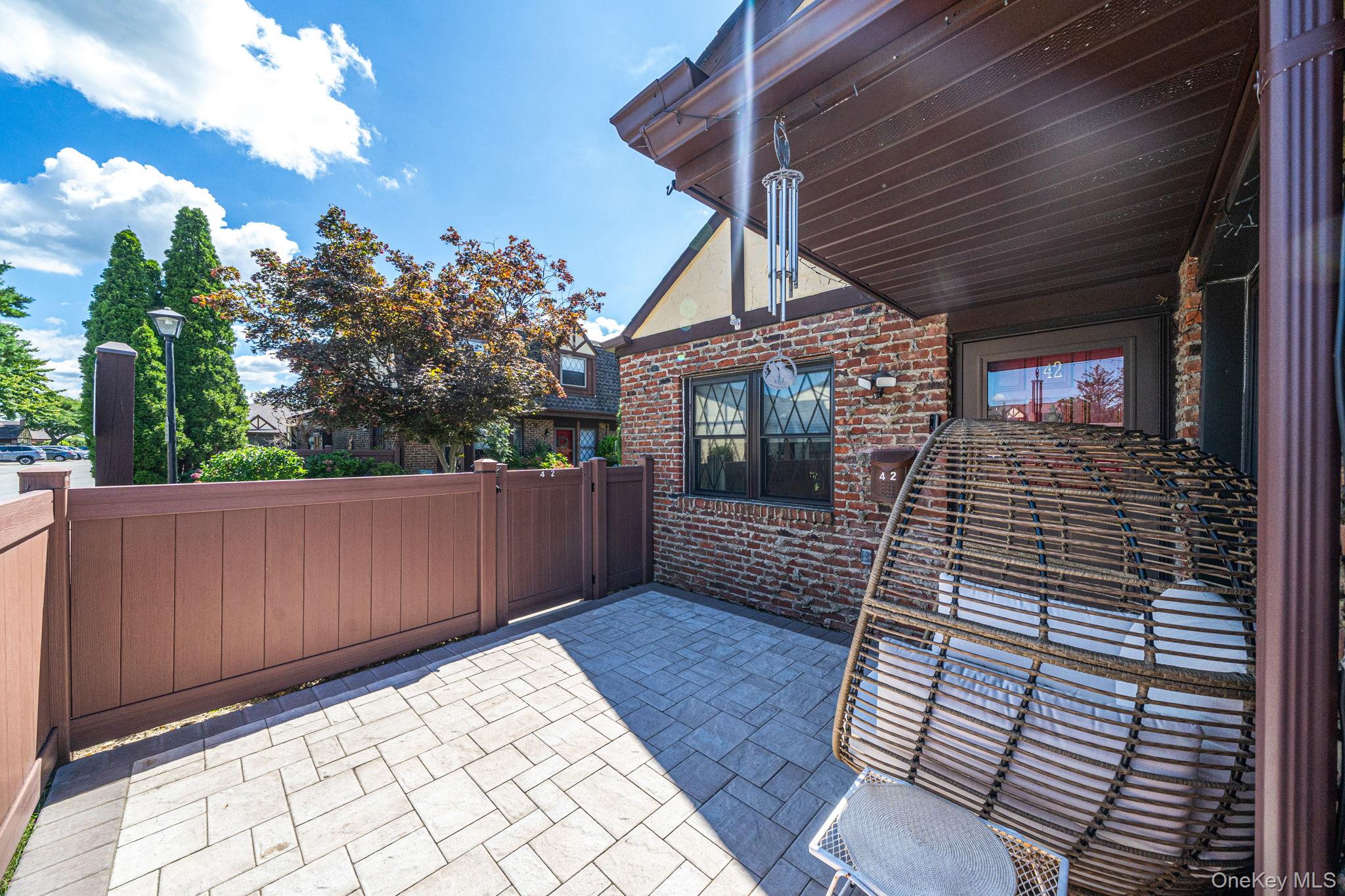 42 Summerfield Court – For Sale photo 3