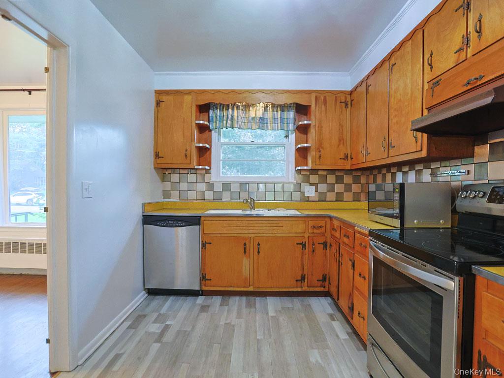 21 Pleasant View Road – For Sale photo 6