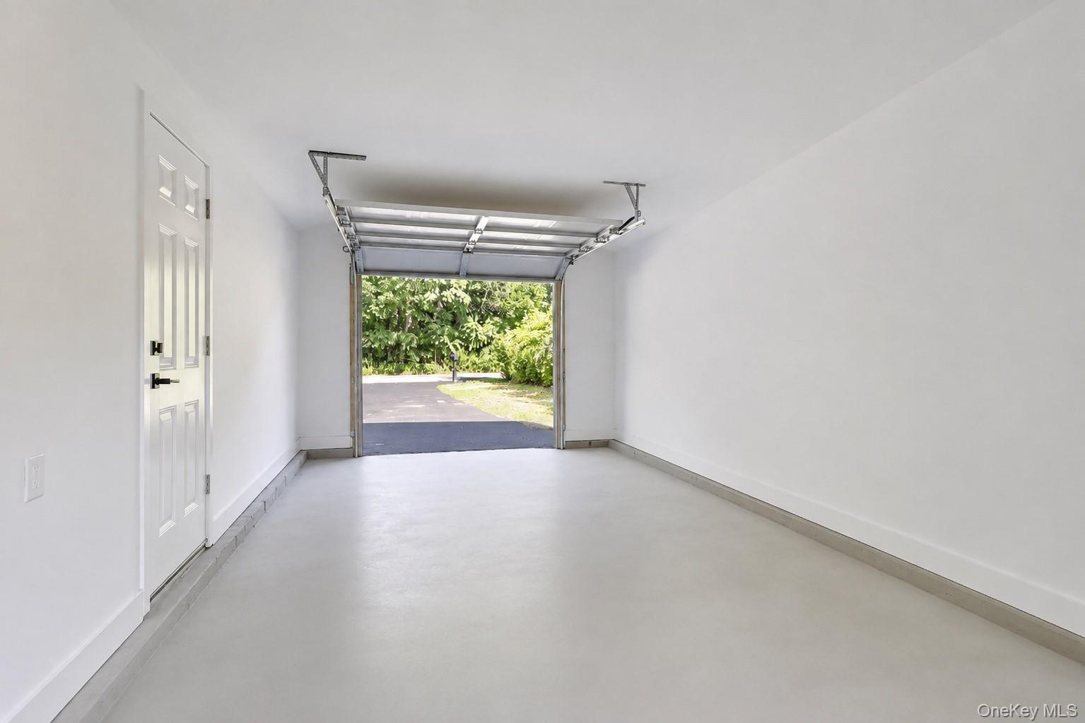 118 Floyd Road – For Sale photo 3