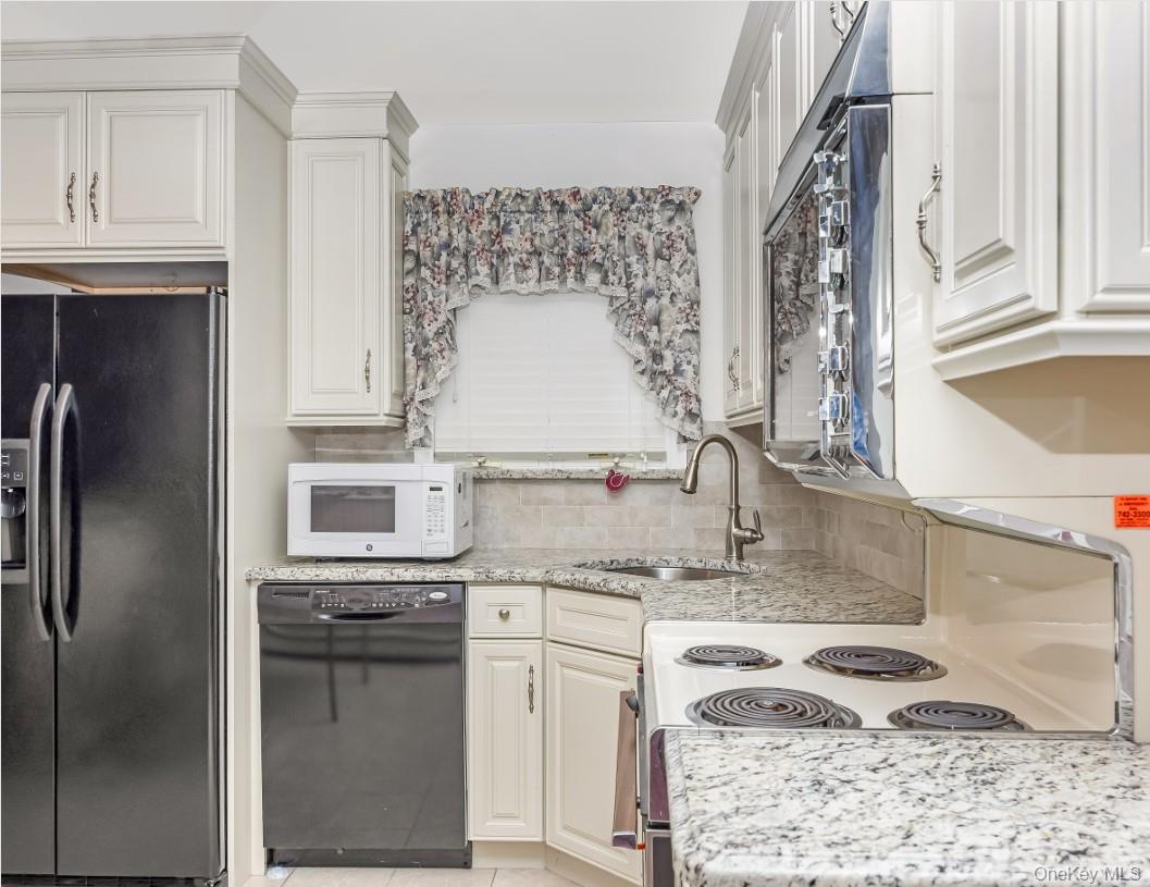 162 Washington Street – For Sale photo 11