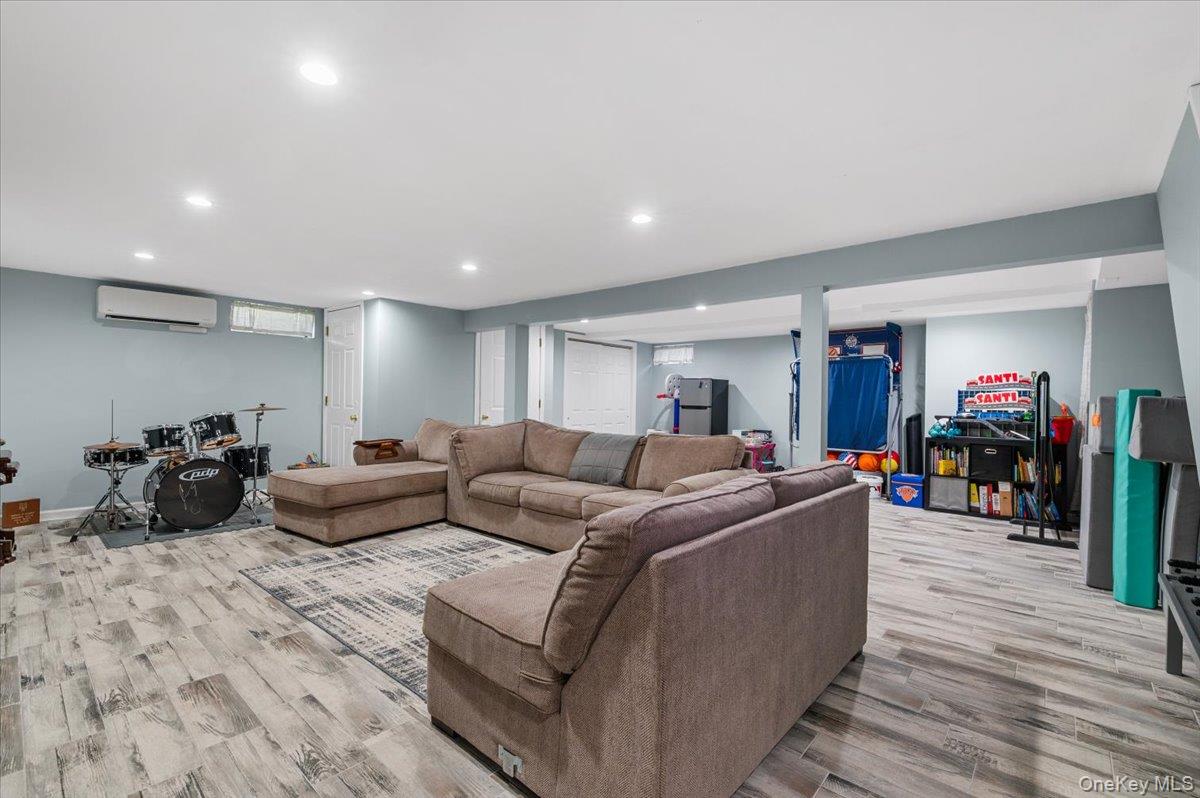 41 Longstreet Drive – For Sale photo 28