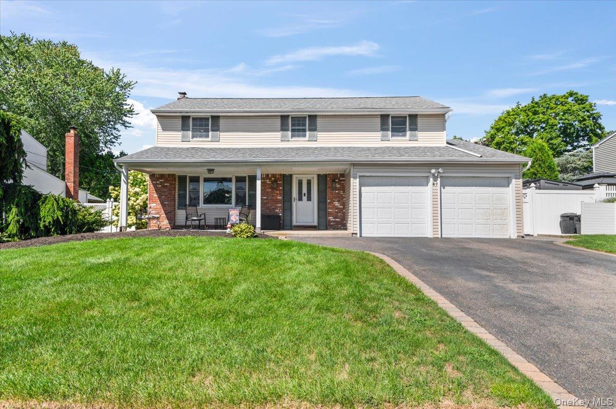 41 Longstreet Drive – For Sale