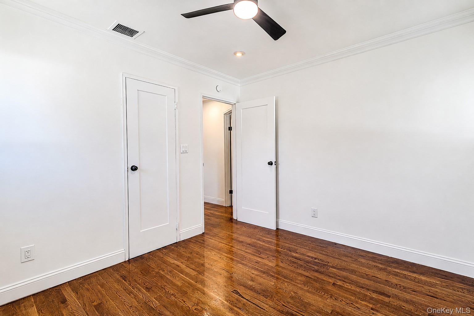 12 Grant Avenue – For Sale photo 15