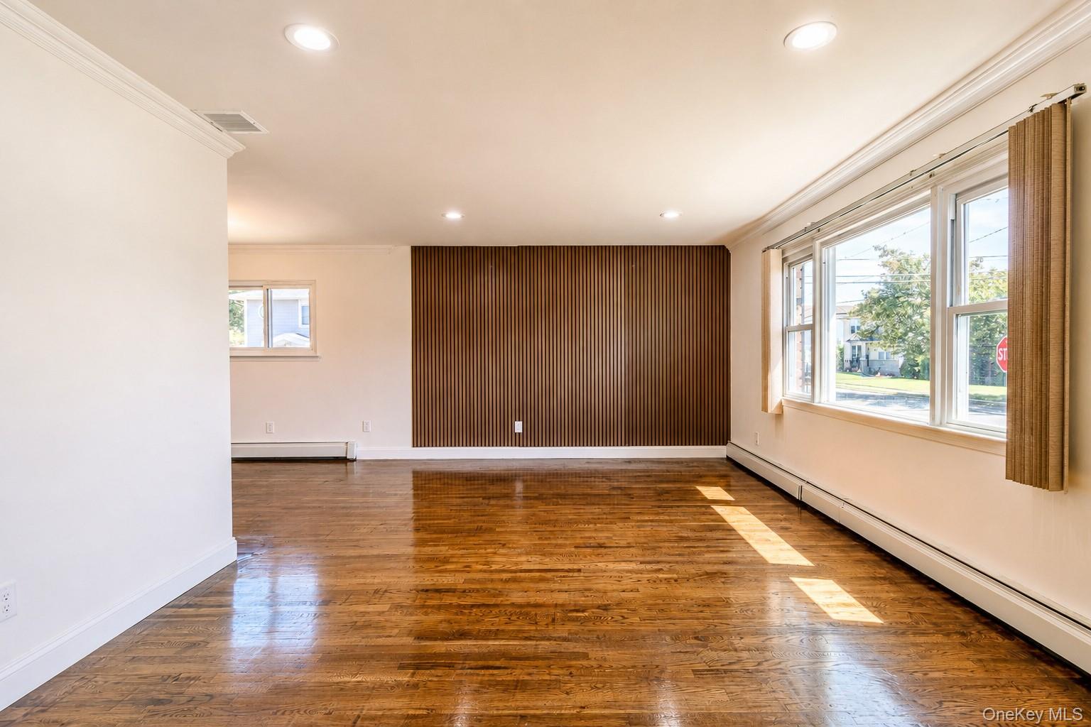 12 Grant Avenue – For Sale photo 10