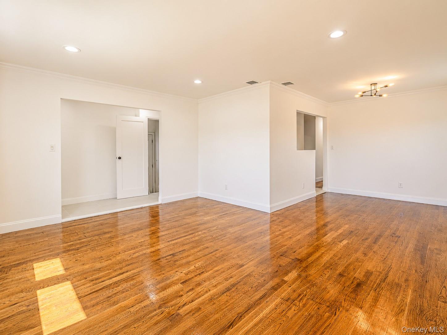 12 Grant Avenue – For Sale photo 12
