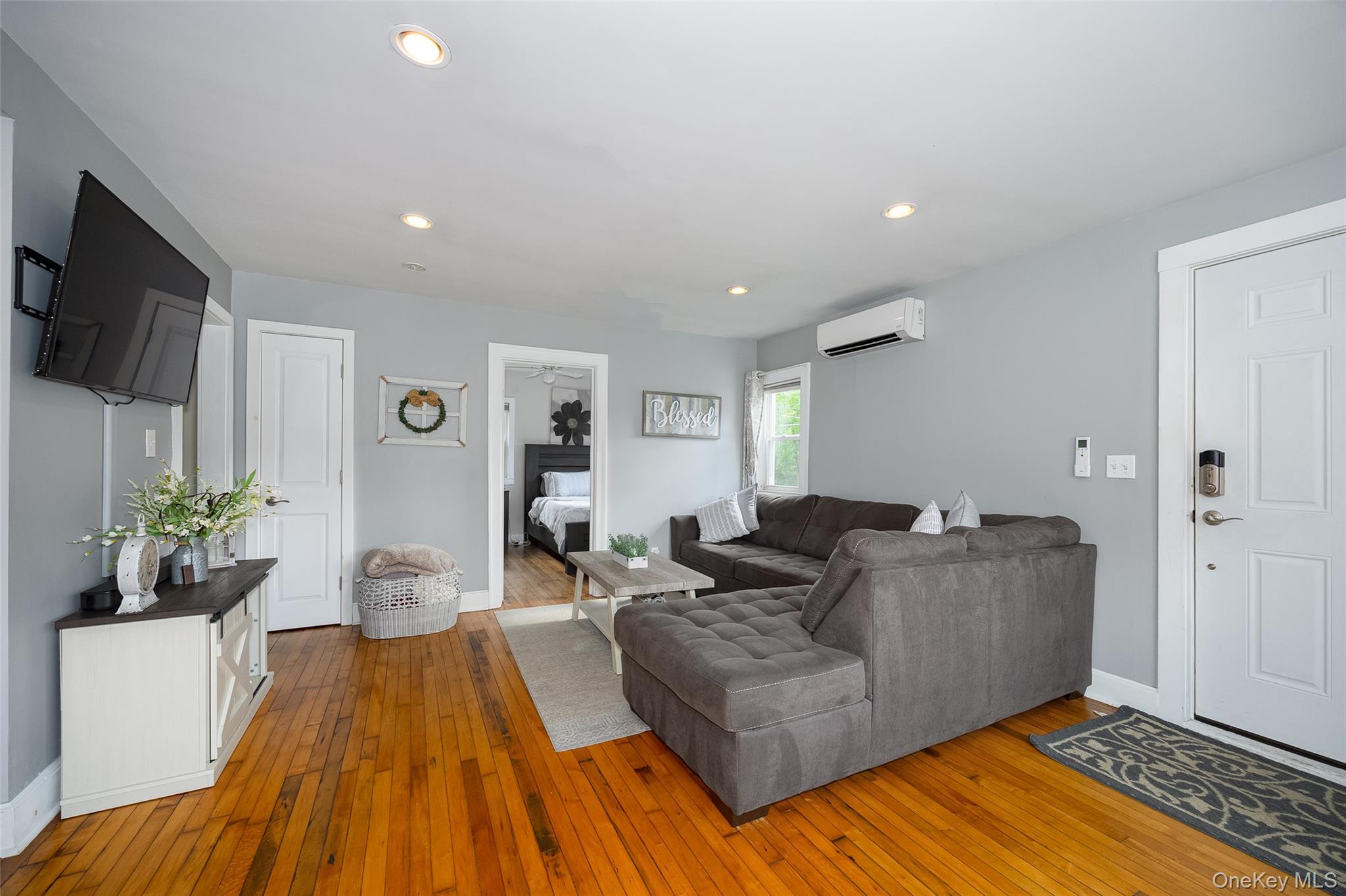 40 Peckham Road – For Sale photo 3