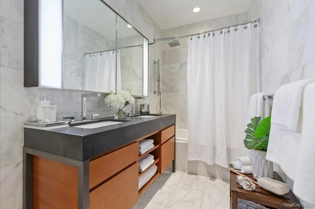 75 Wall Street, Unit 36R photo 21