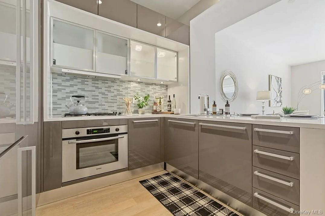 75 Wall Street, Unit 36R photo 16
