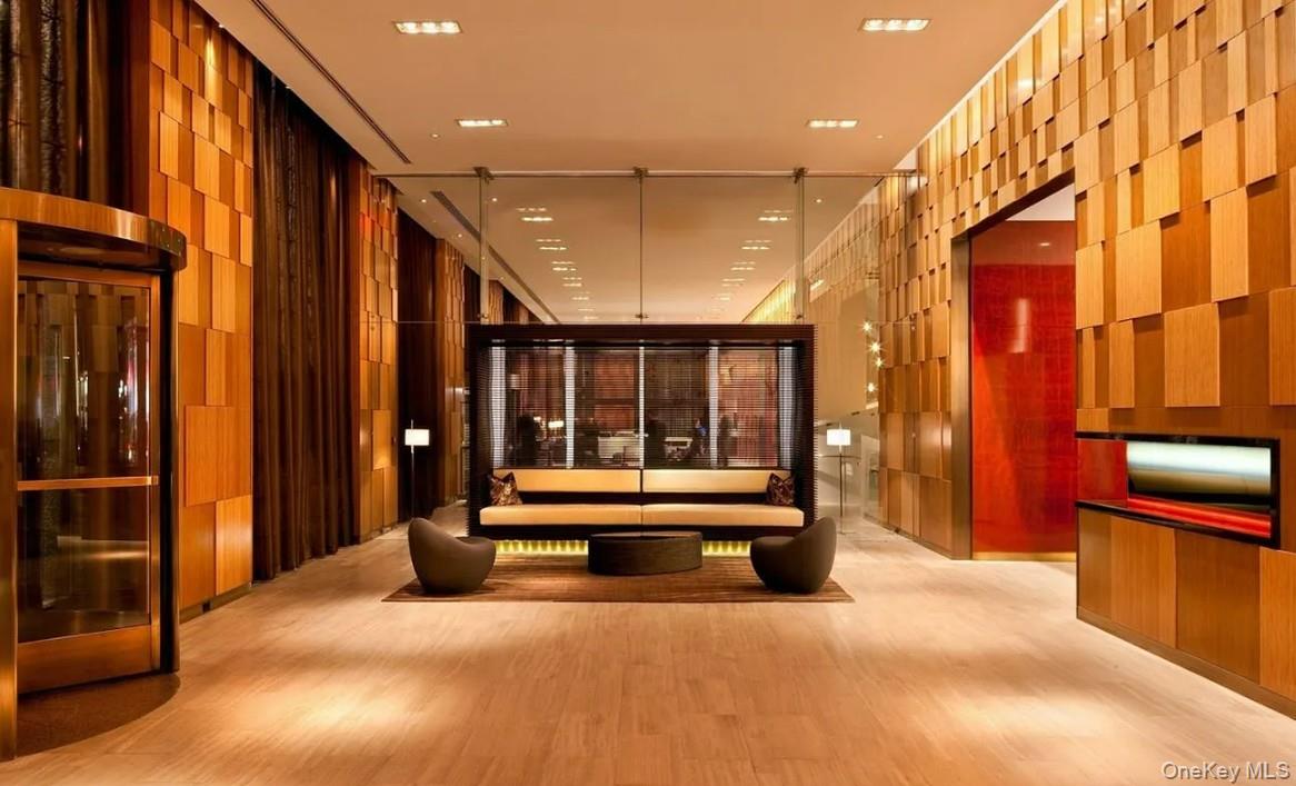 75 Wall Street, Unit 36R photo 26