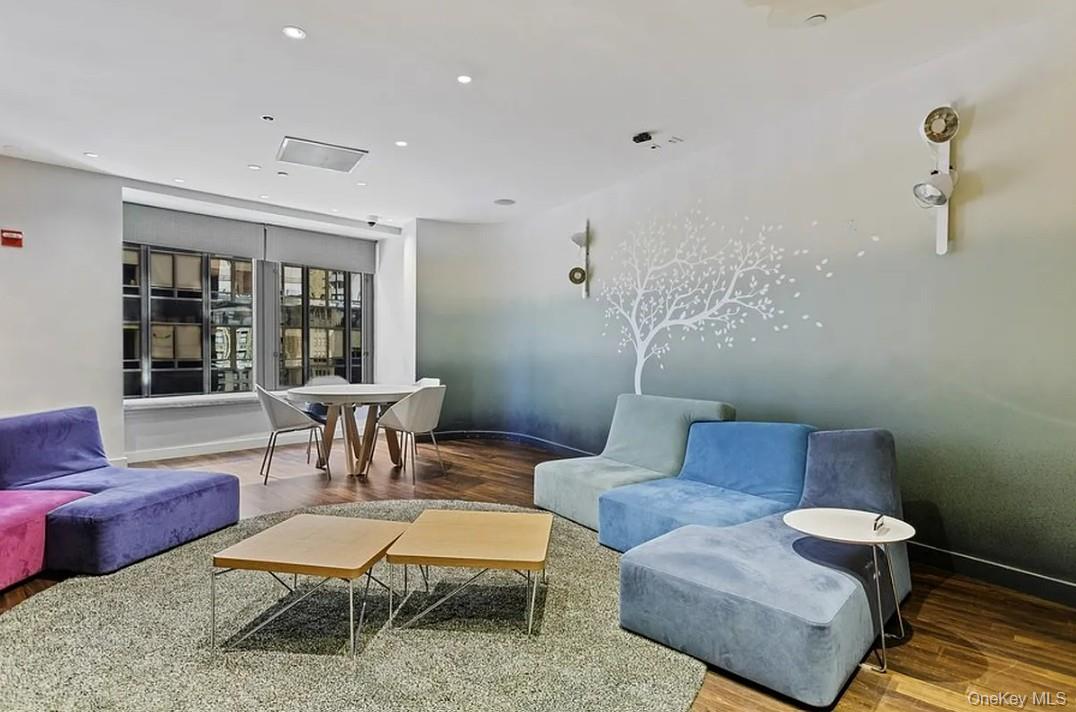 75 Wall Street, Unit 36R photo 30