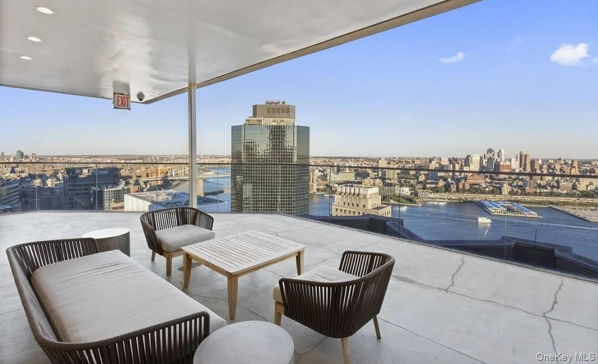 75 Wall Street, Unit 36R photo 33