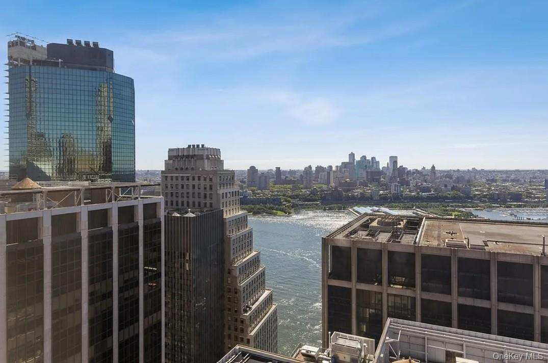 75 Wall Street, Unit 36R photo 2