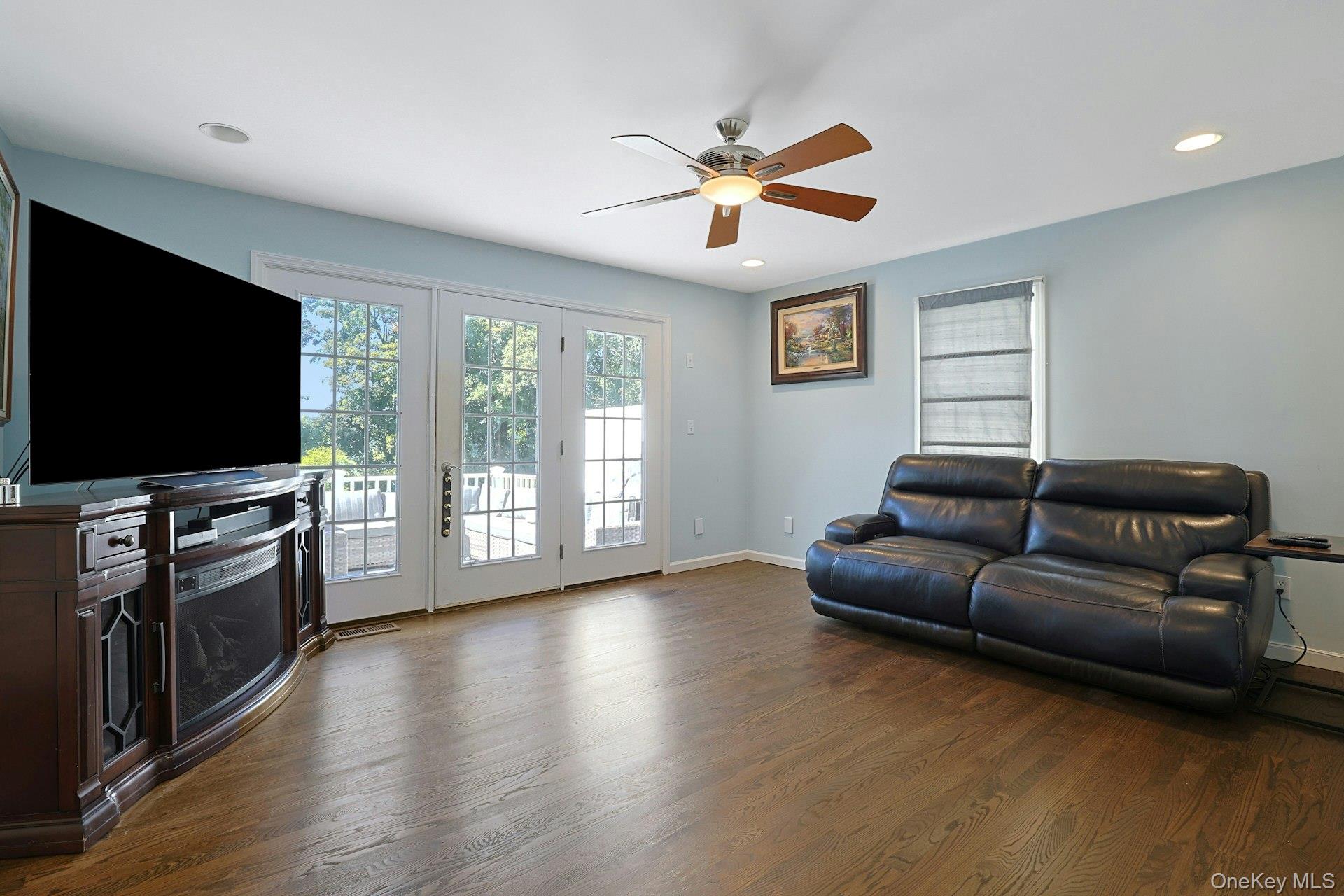 75 Franklin Avenue – For Sale photo 16