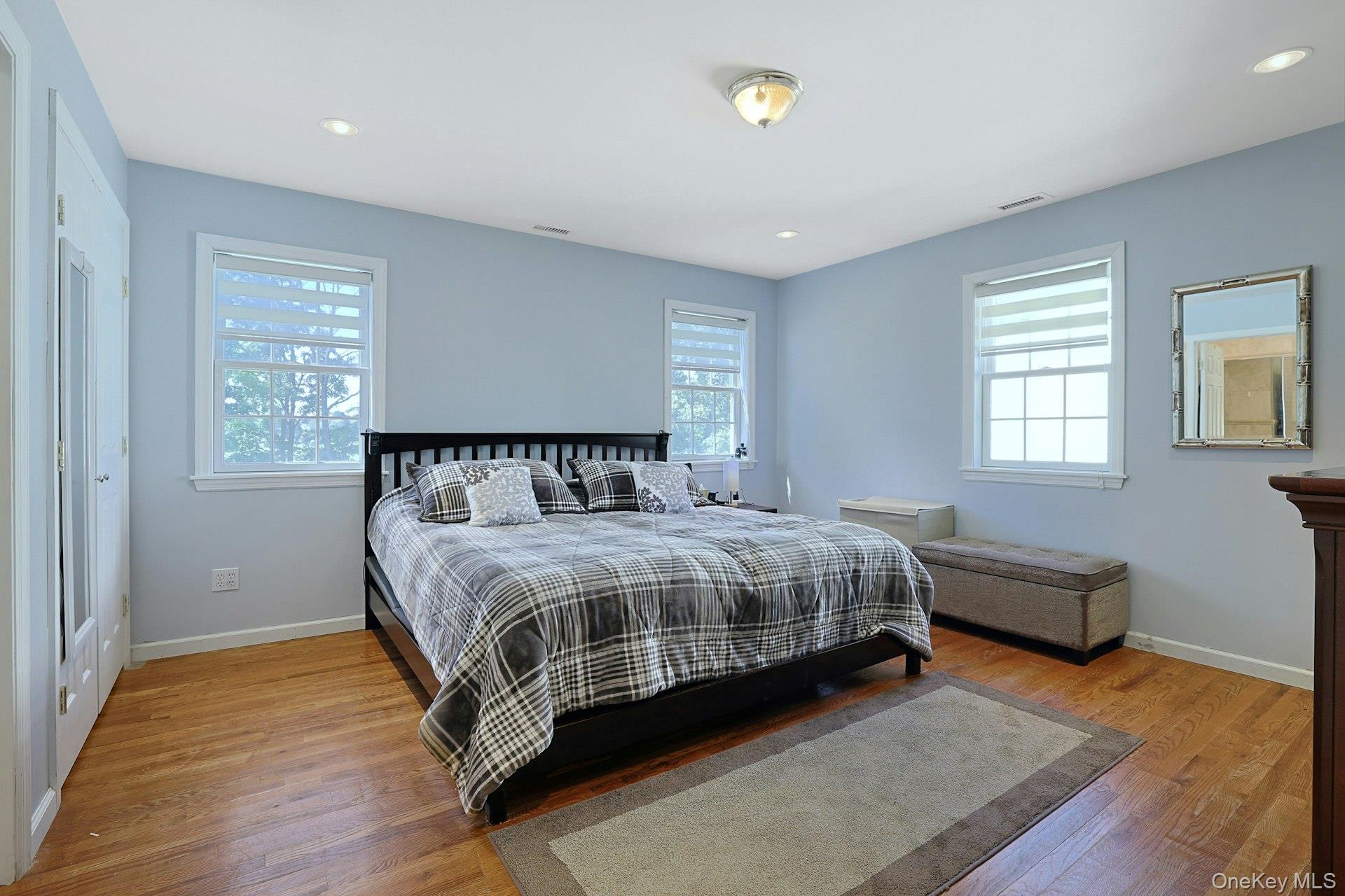 75 Franklin Avenue – For Sale photo 22