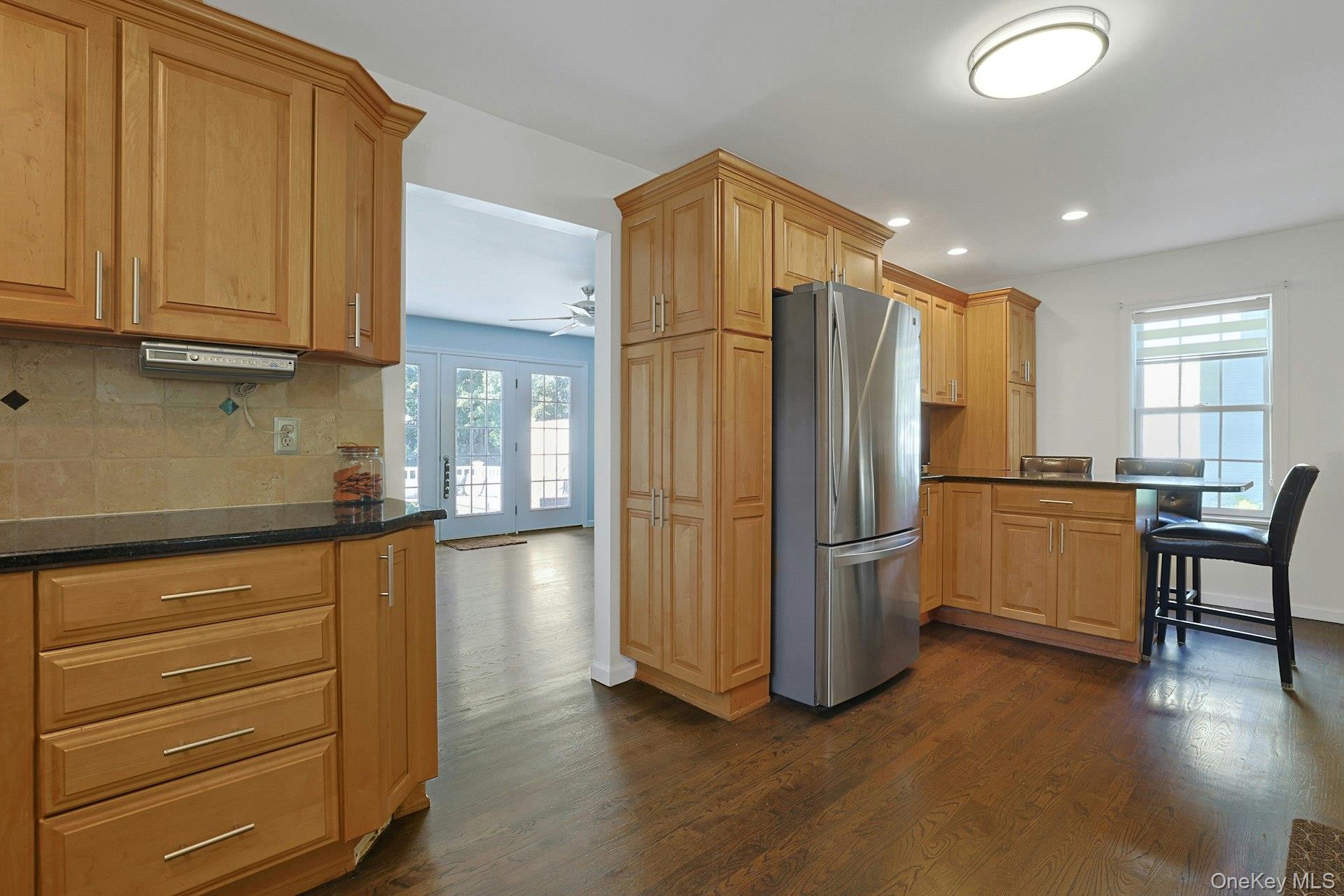 75 Franklin Avenue – For Sale photo 15