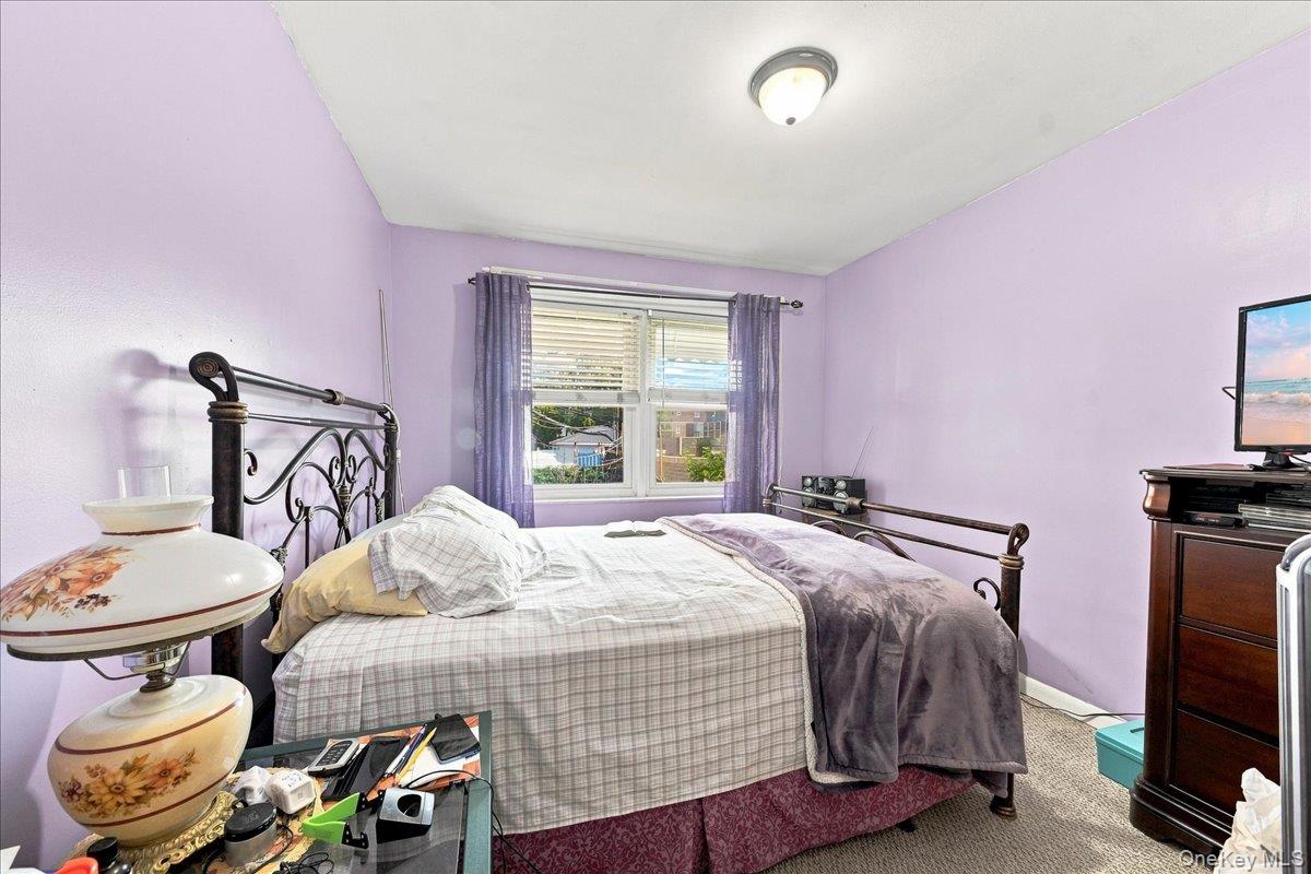 1405 E 233rd Street – For Sale photo 12