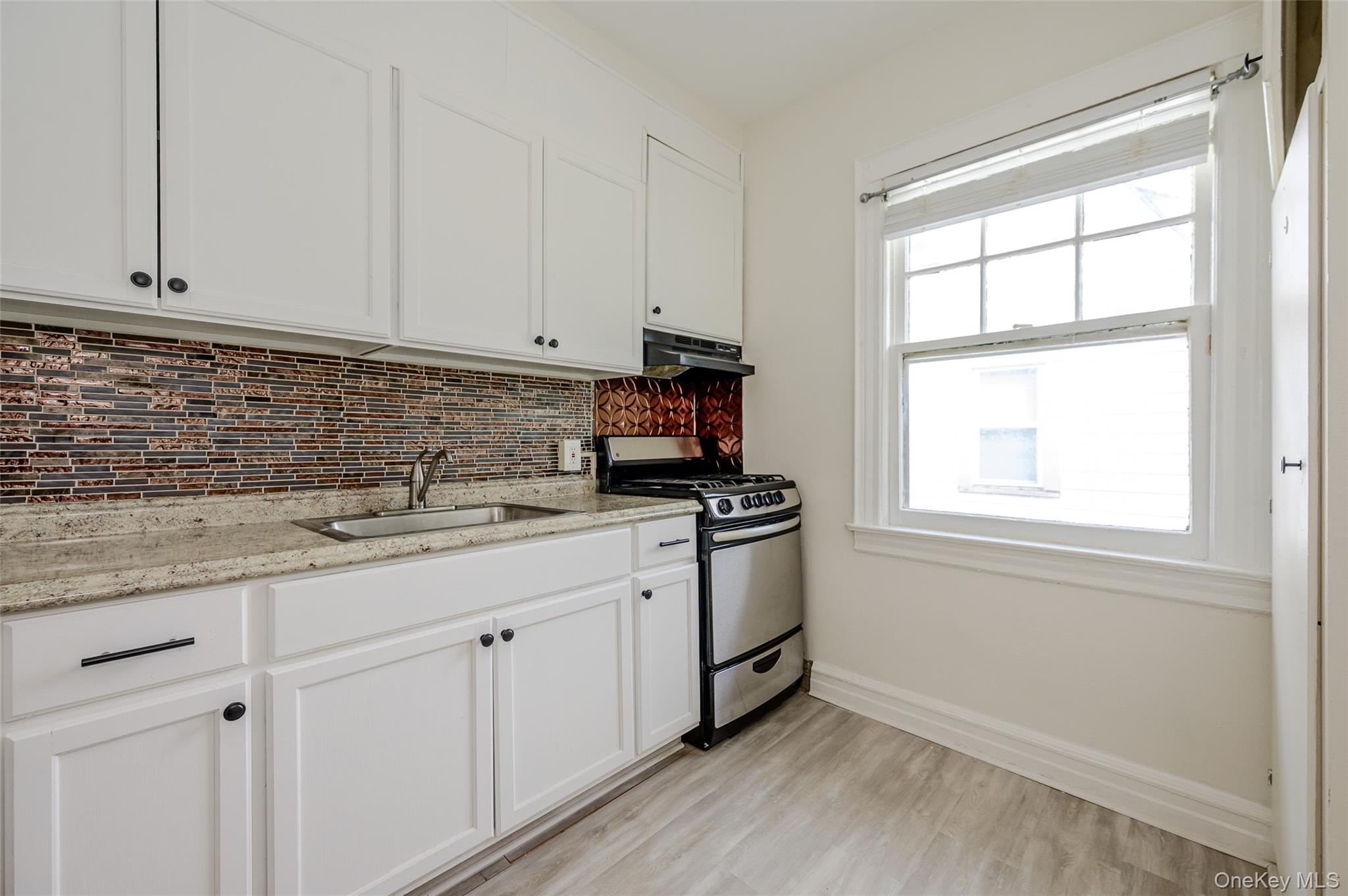 18 Watkins Street, Unit Unit 1 photo 3