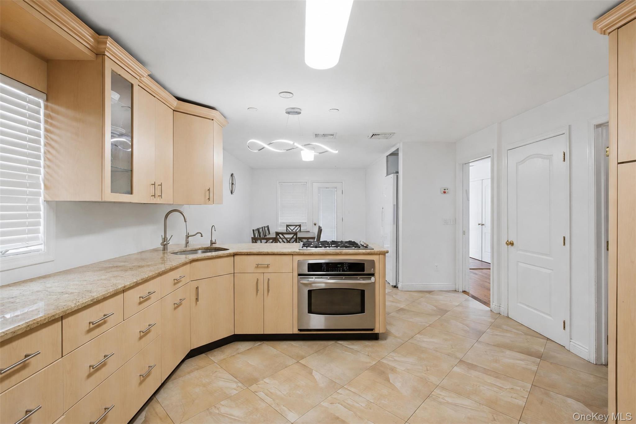 109 Decatur Avenue – For Sale photo 5