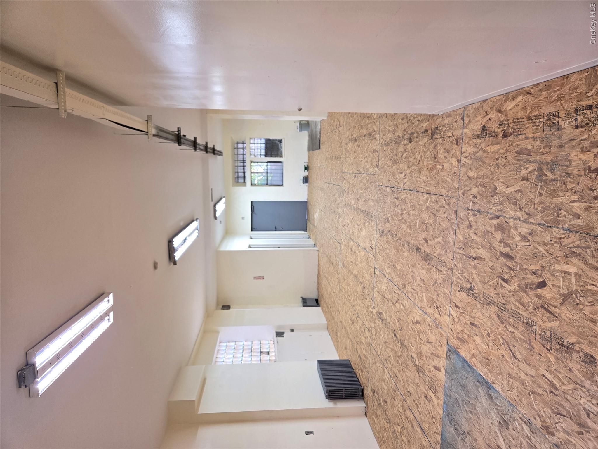 3958 Bronxwood Avenue – For Rent photo 7