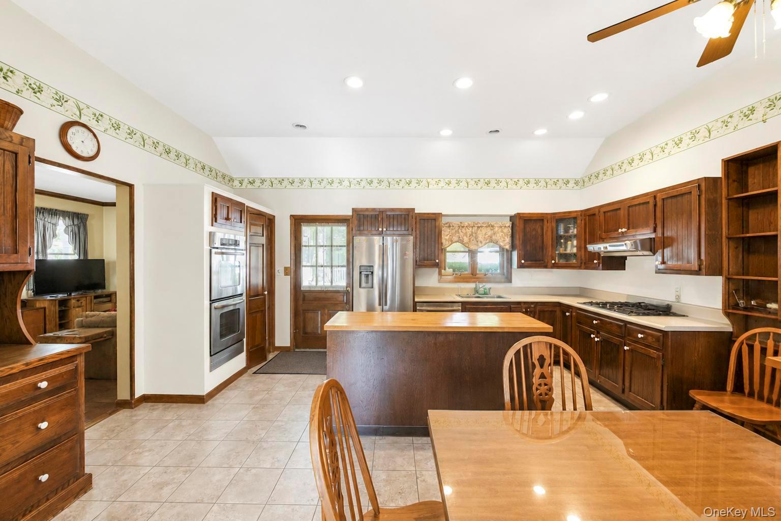 104 Bayville Avenue – For Sale photo 10