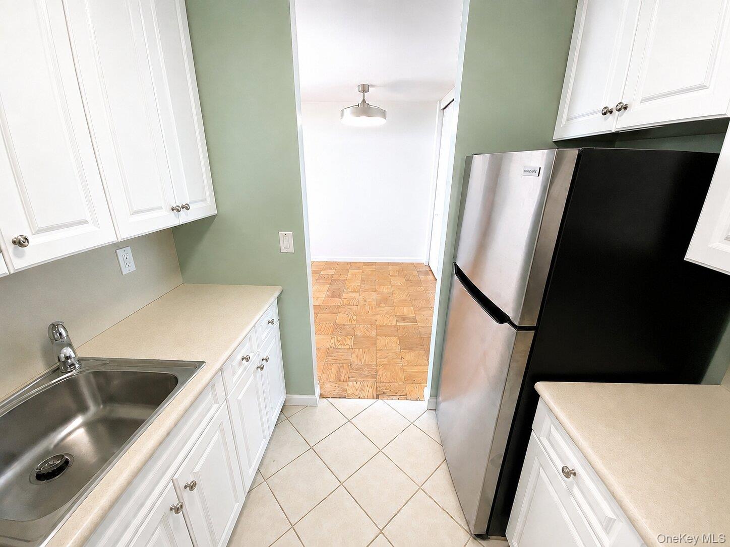 26910 Grand Central, Unit 17C photo 9