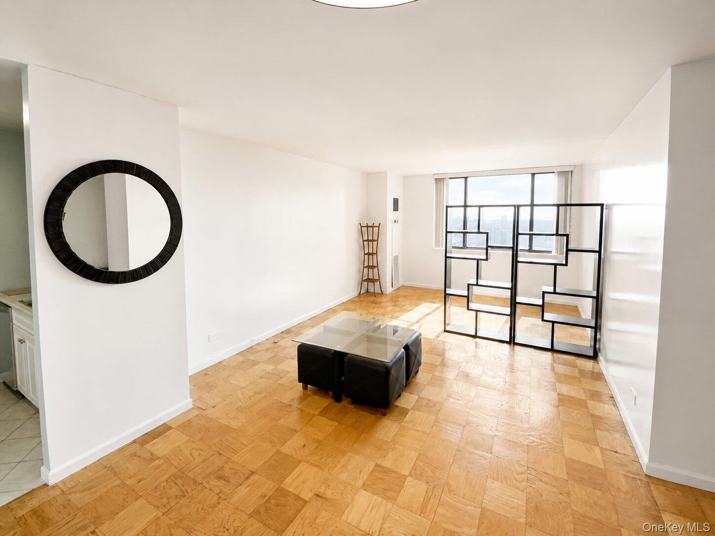 26910 Grand Central, Unit 17C photo 3