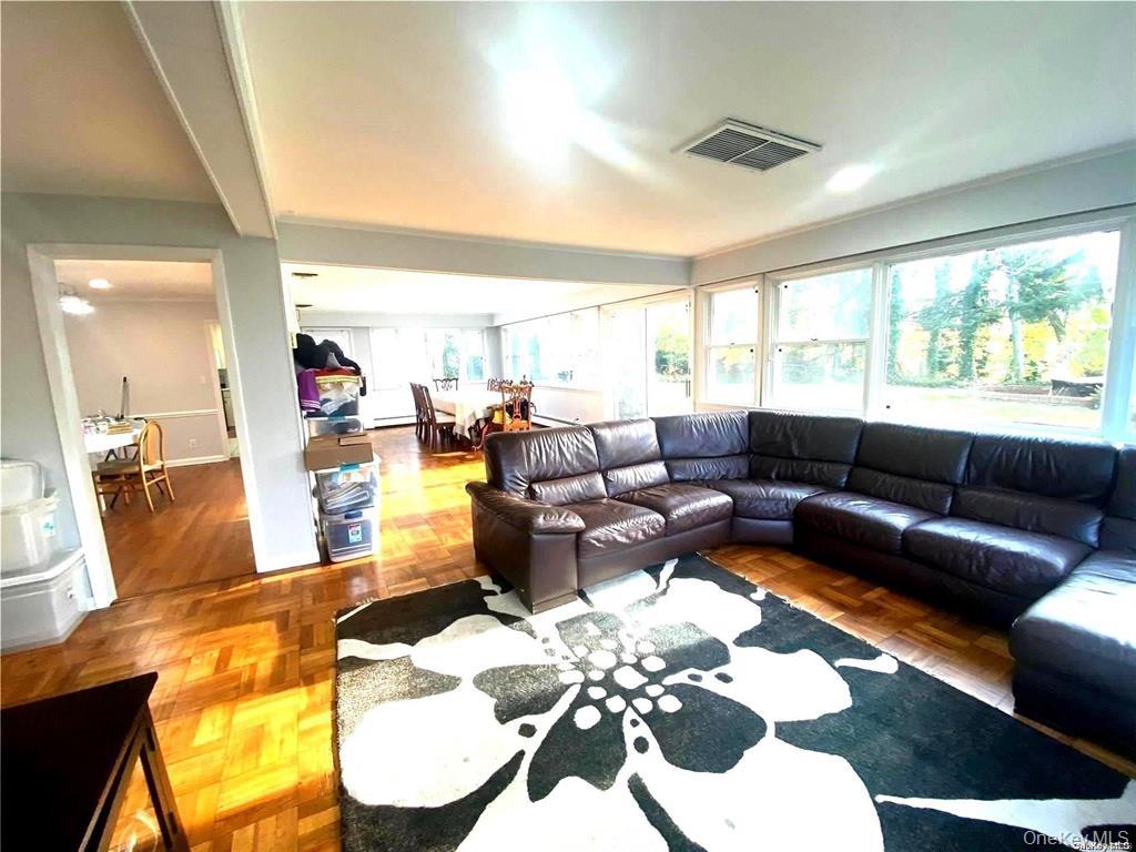 60 Gristmill Lane – For Rent photo 18