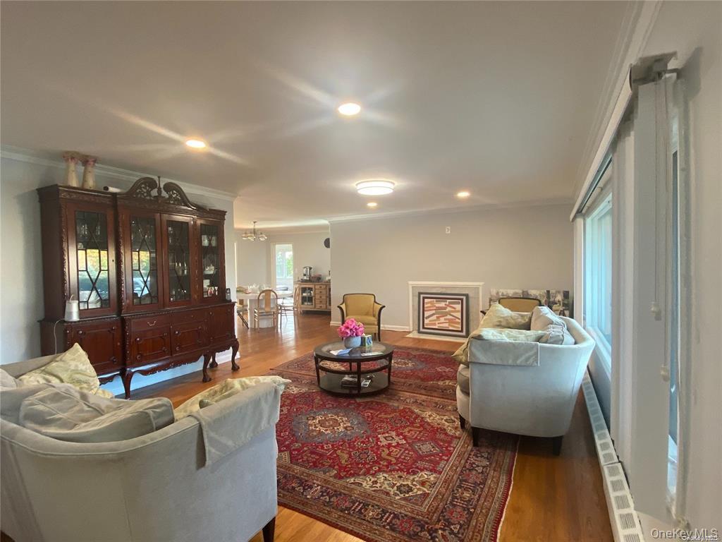 60 Gristmill Lane – For Rent photo 15