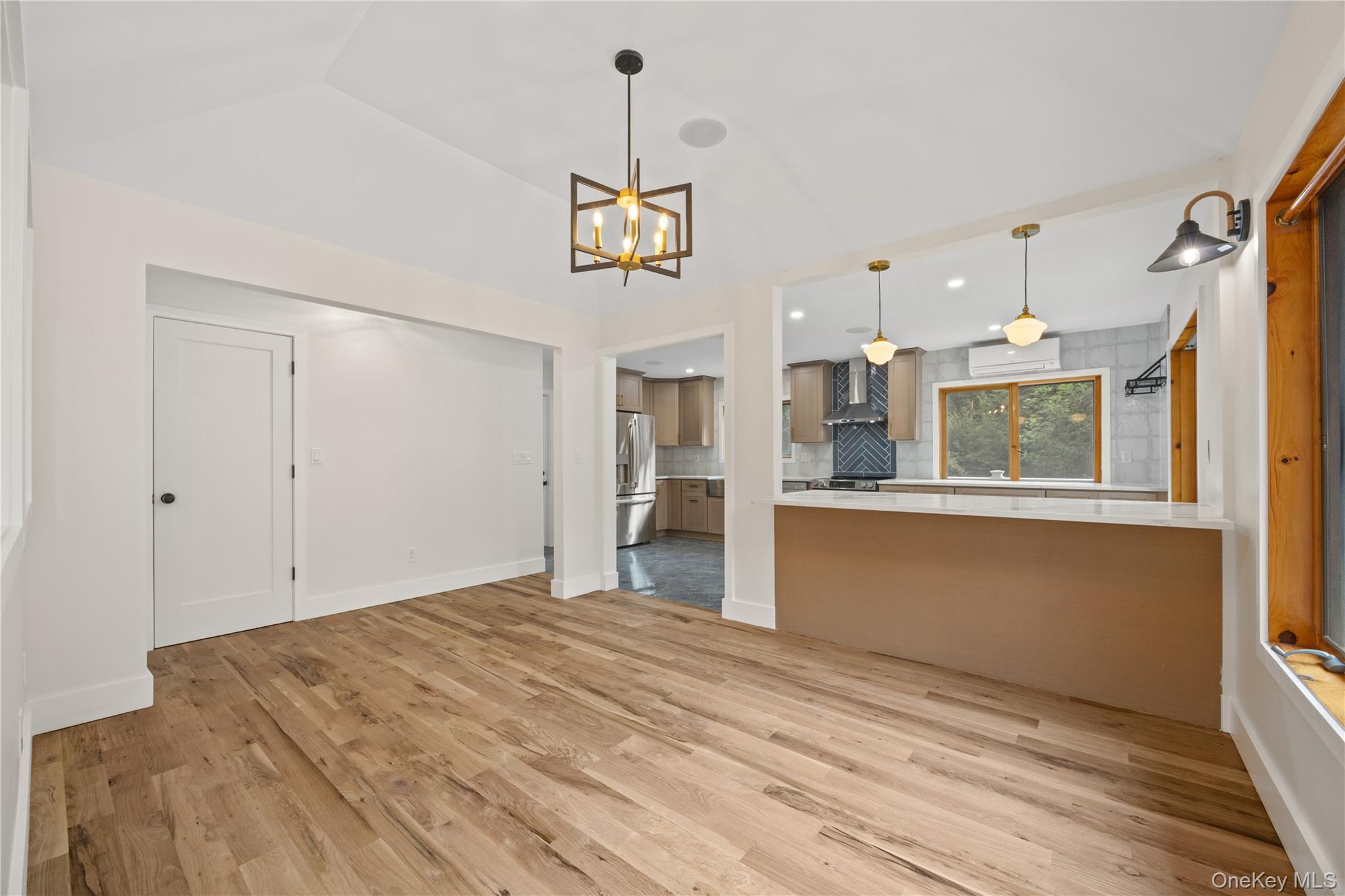 24 Babbling Brook Lane – For Sale photo 6