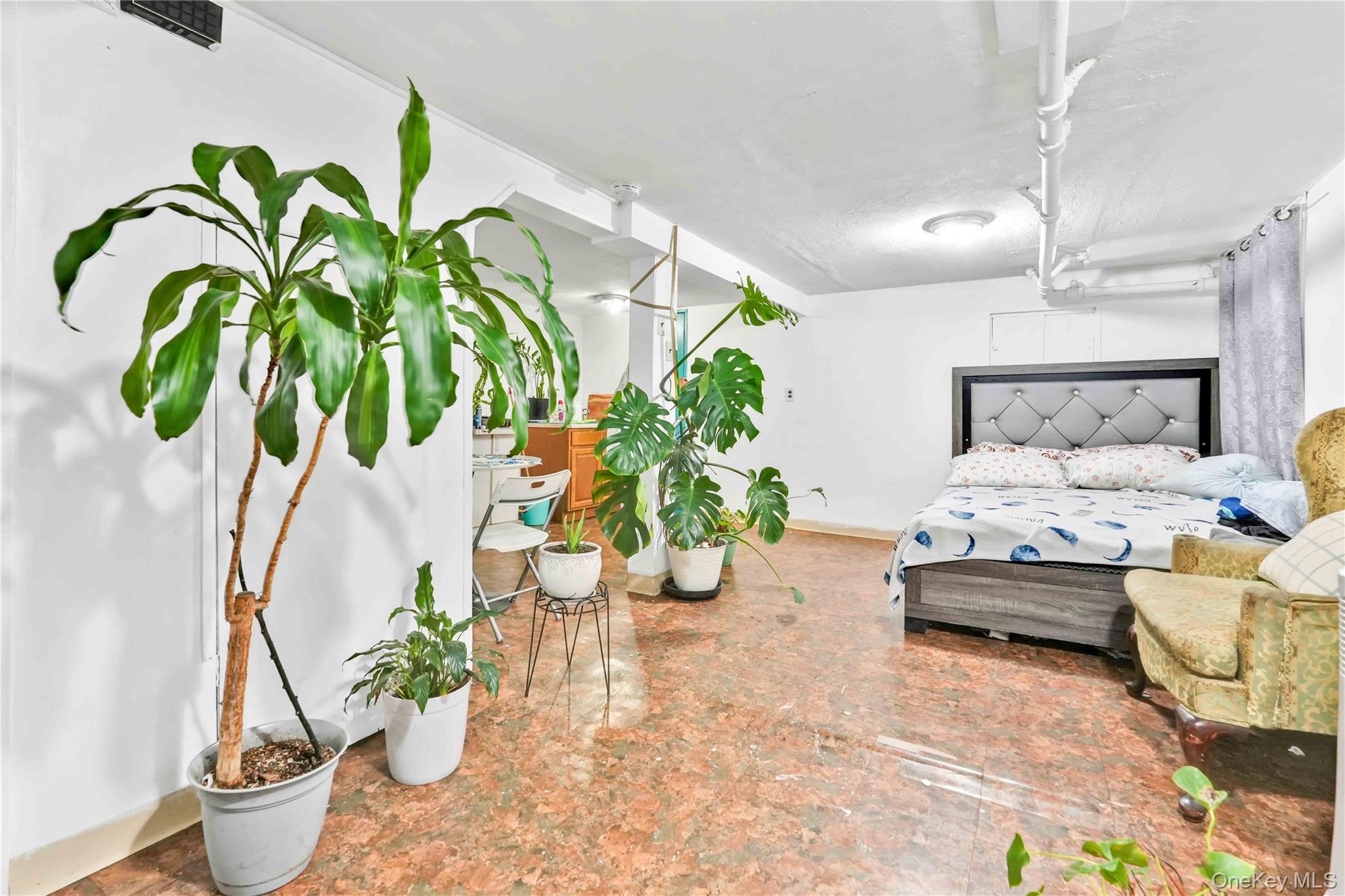 172-15 89th Avenue – For Sale photo 34