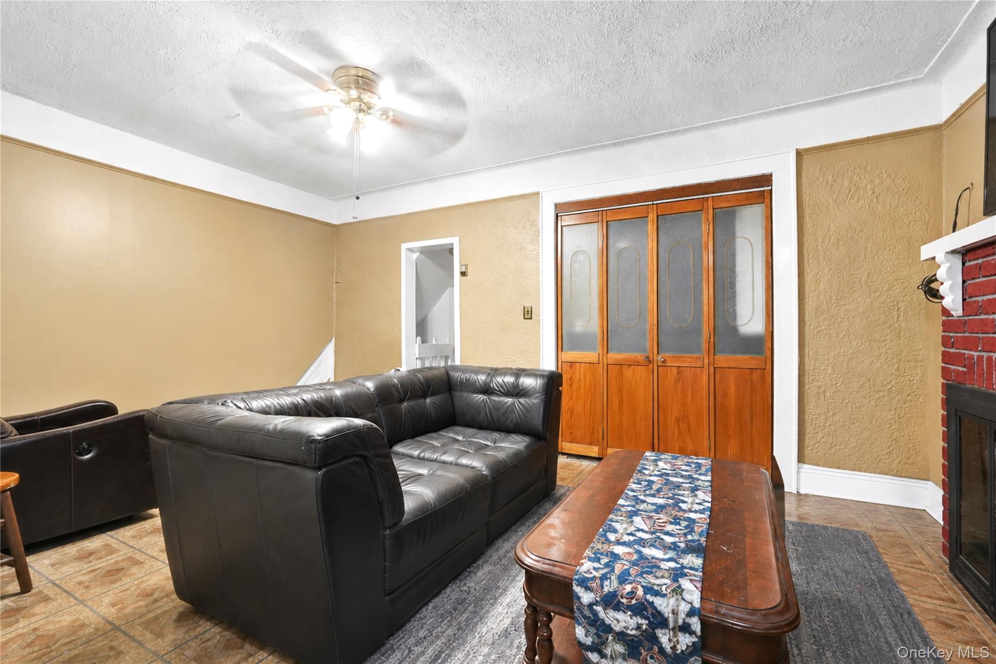172-15 89th Avenue – For Sale photo 8