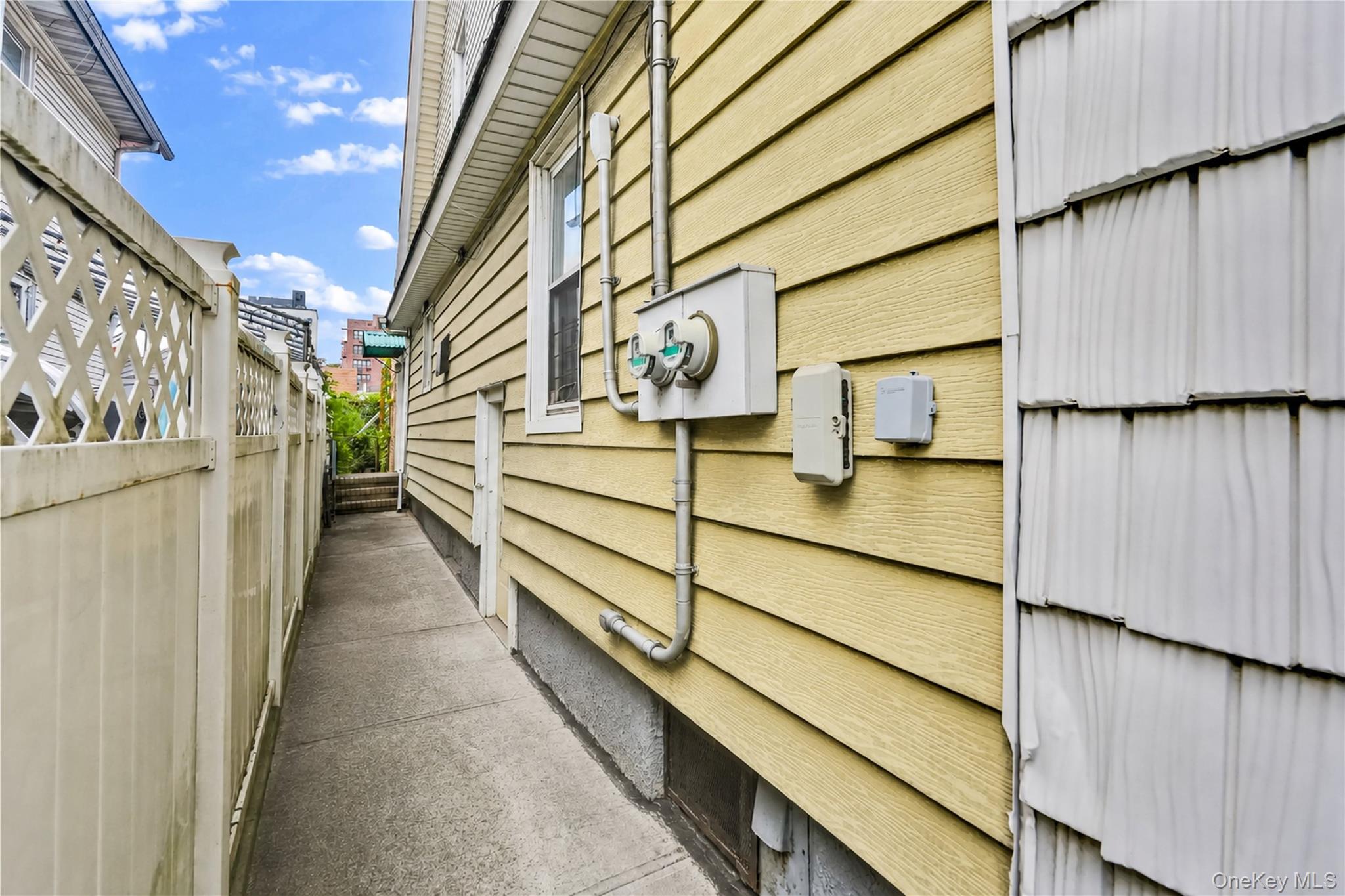 172-15 89th Avenue – For Sale photo 41