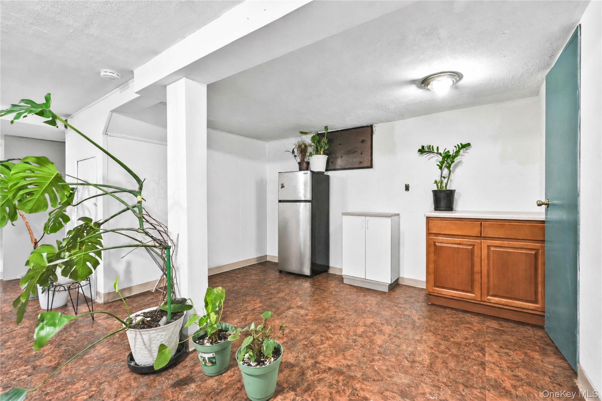 172-15 89th Avenue – For Sale photo 35