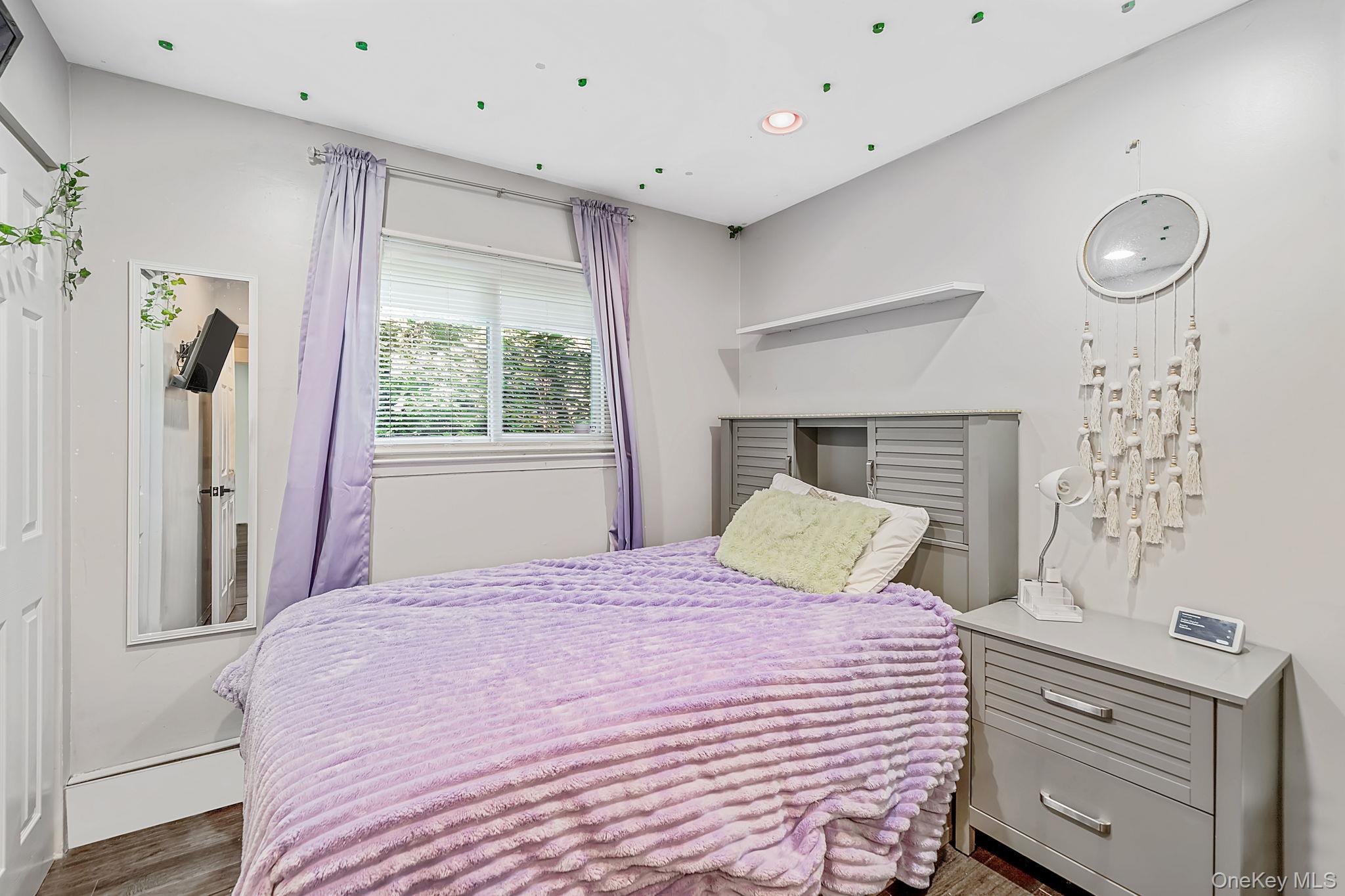 30 Ashland Street – For Sale photo 22