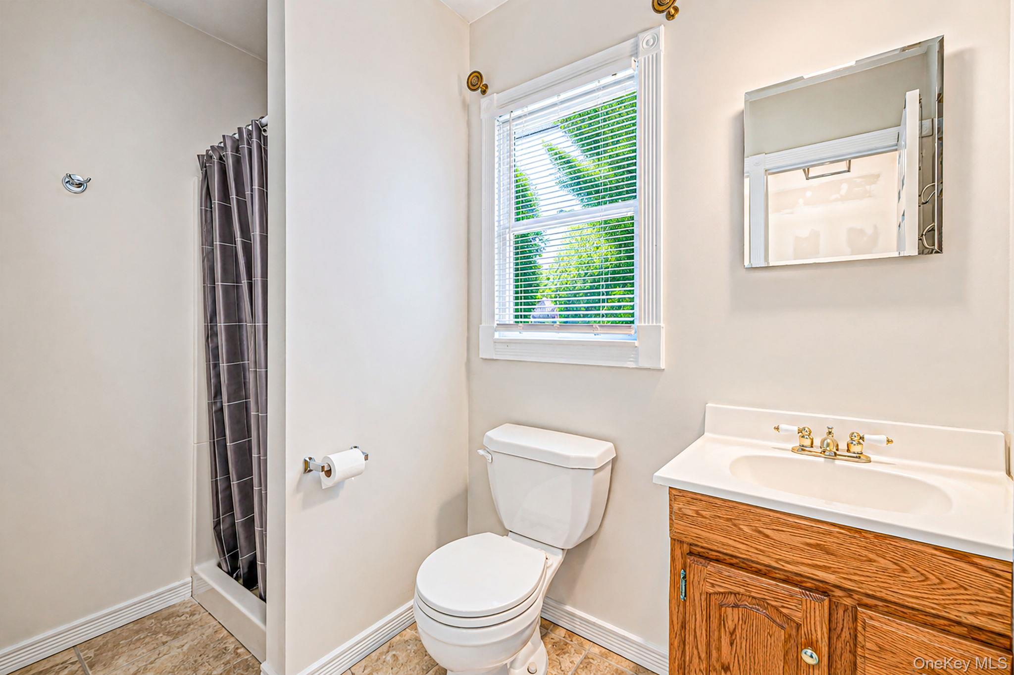 30 Ashland Street – For Sale photo 27