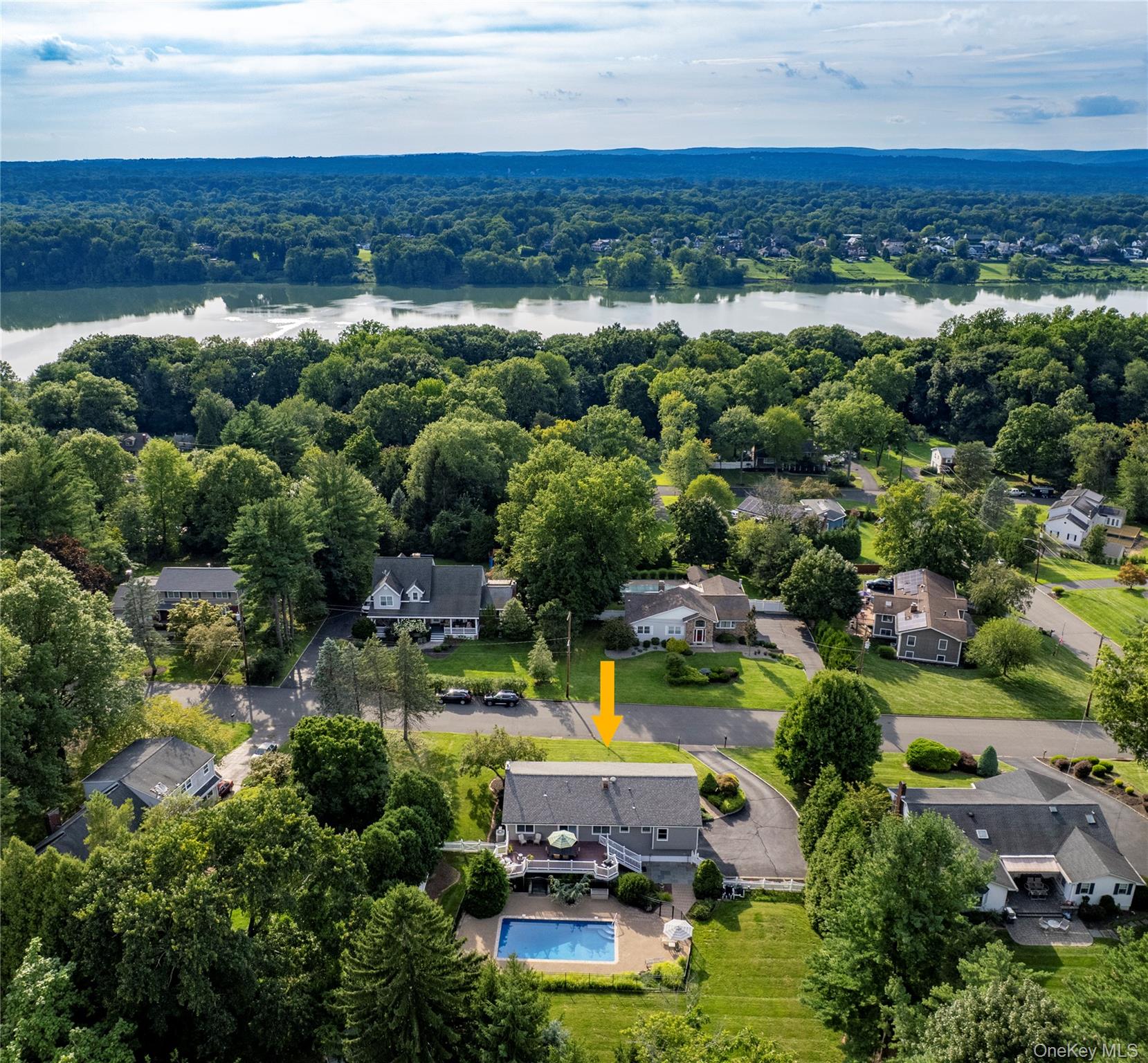 619 Russet Road – For Sale photo 5