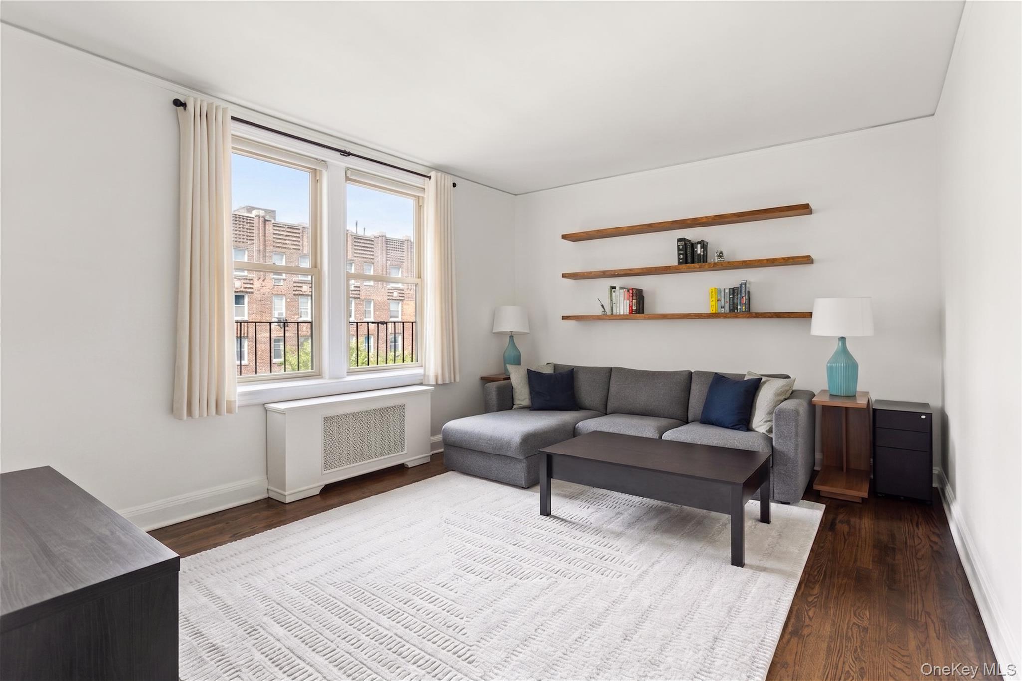 43-10 48th Avenue, Unit 5R