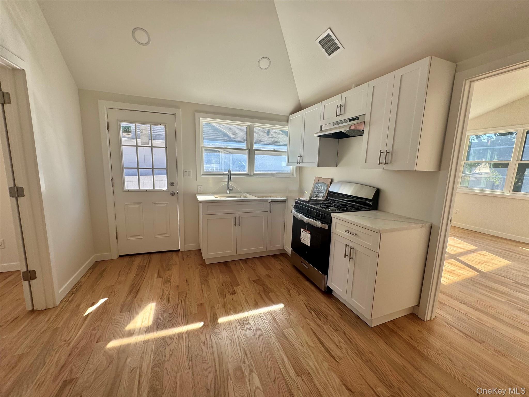 98 Steamboat Road – For Sale photo 19