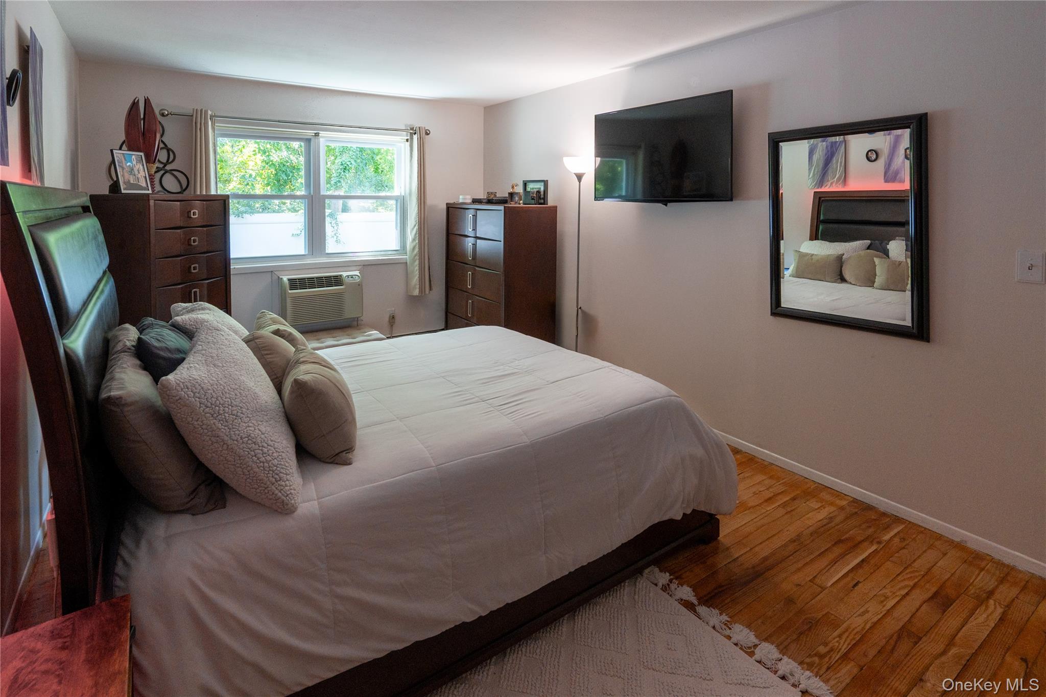260 Waverly Avenue, Unit 67 photo 8