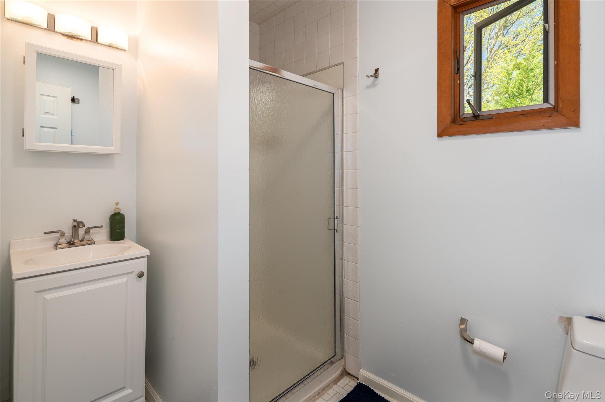 37B Mekeel Street – For Rent photo 4