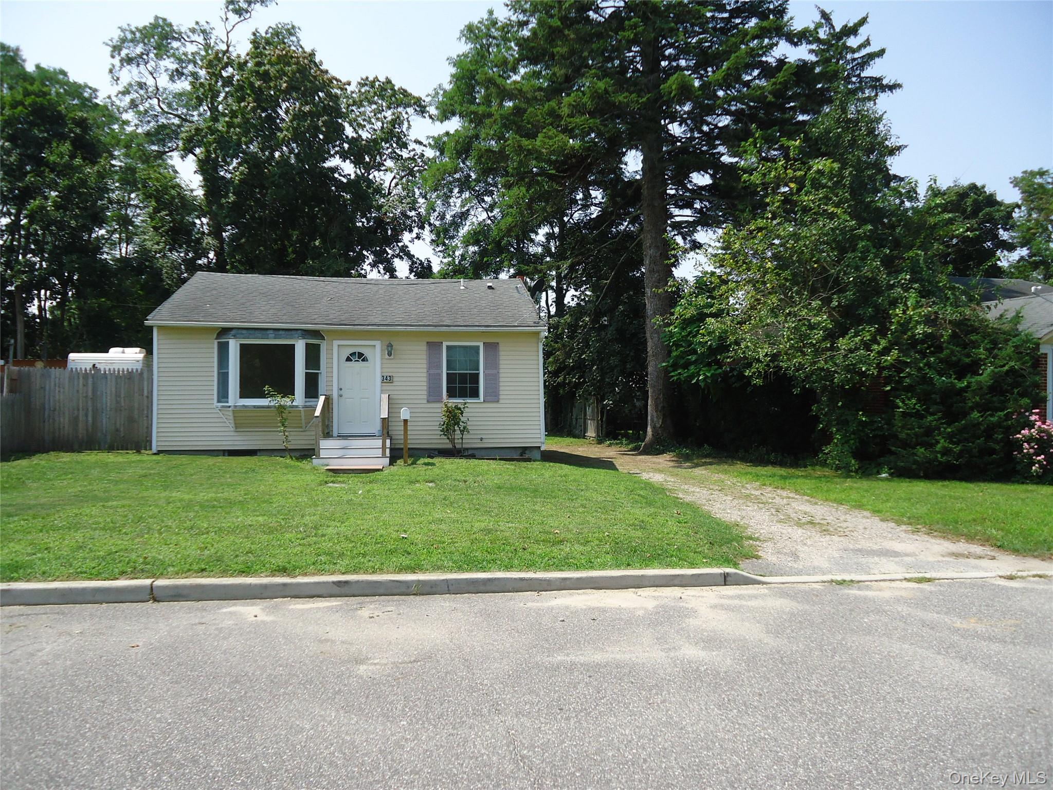 343 Union Avenue – For Sale photo 9