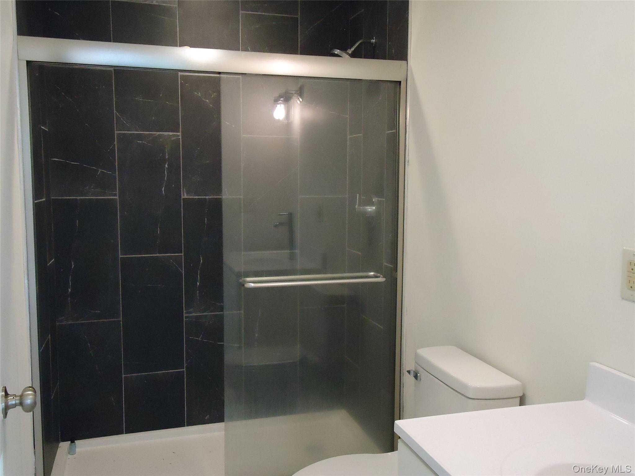 343 Union Avenue – For Sale photo 14