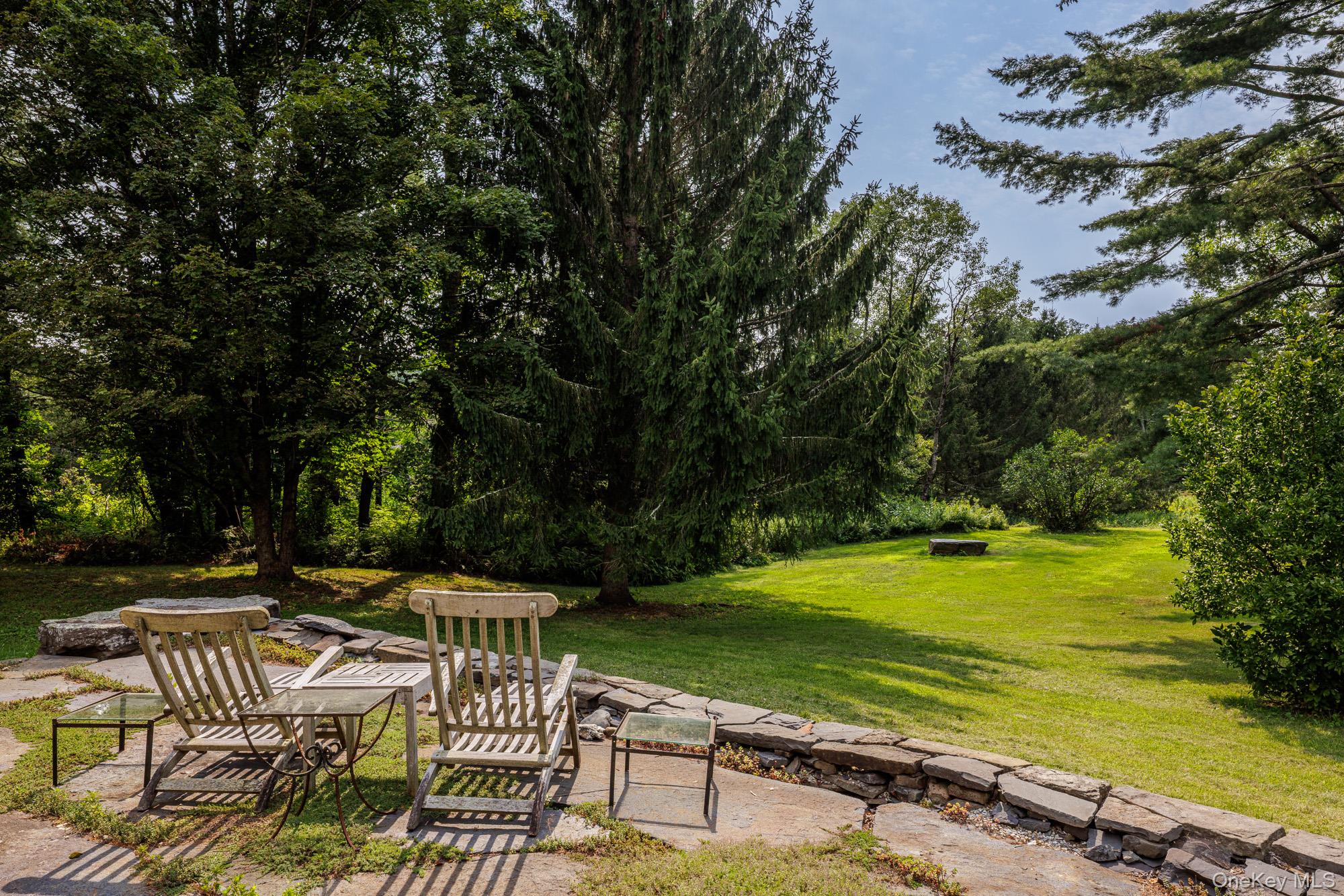 11 Cemetery Road – For Sale photo 21