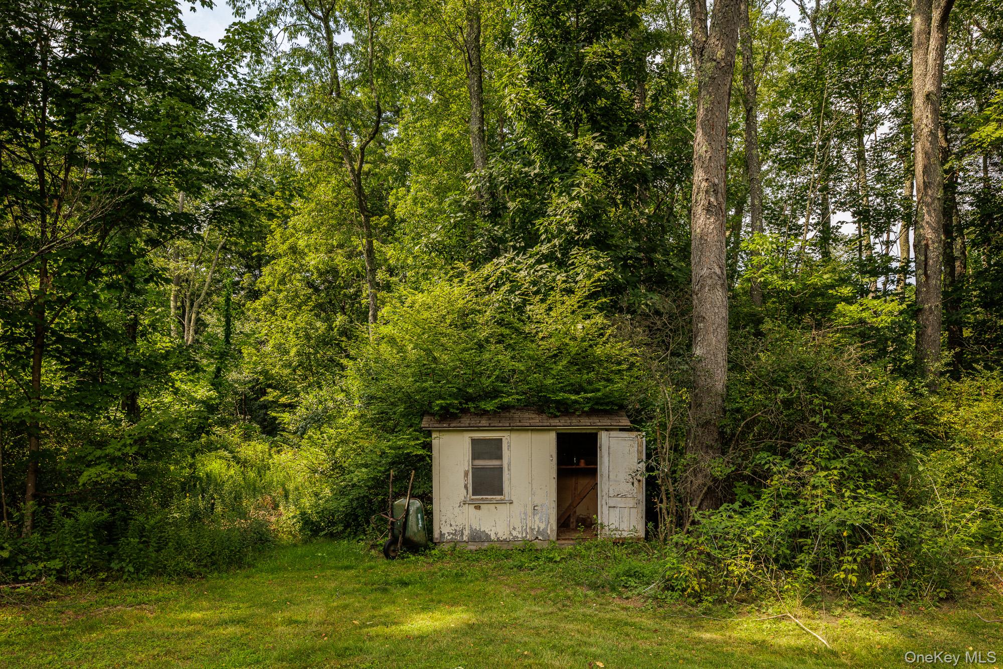 11 Cemetery Road – For Sale photo 26