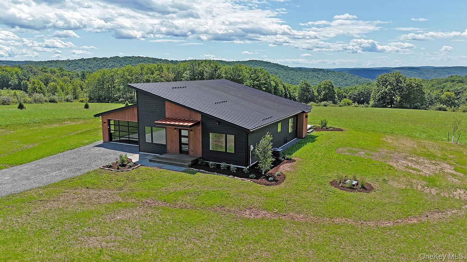 199 Henderson Road – For Sale