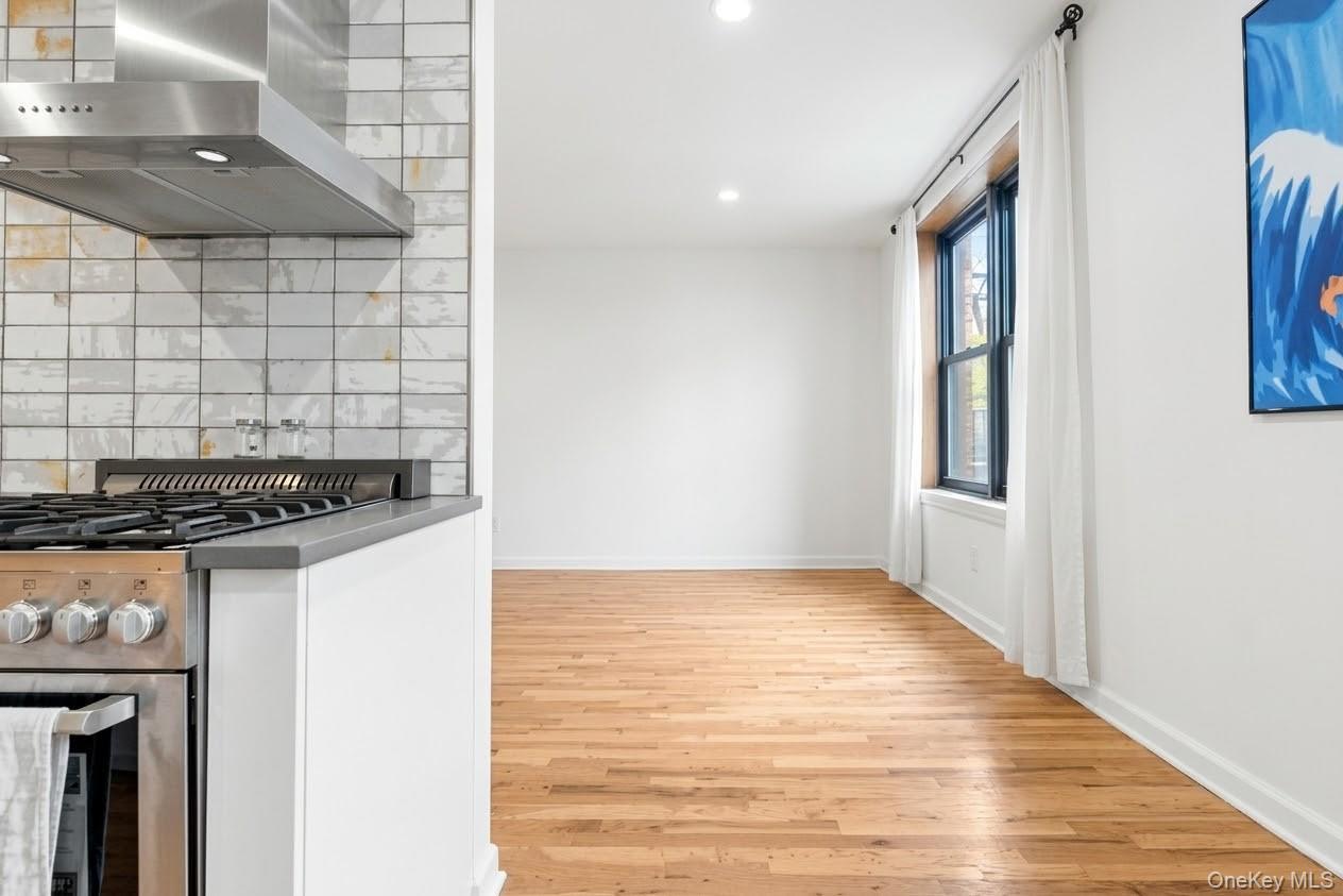 140 Seventh Avenue, Unit 4-S photo 2
